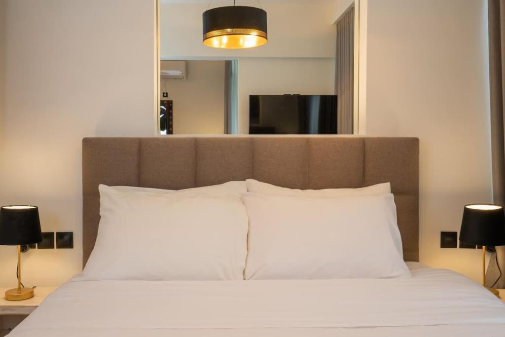 Dema Luxury Suites - Perikleous E6 أثينا المظهر الخارجي الصورة