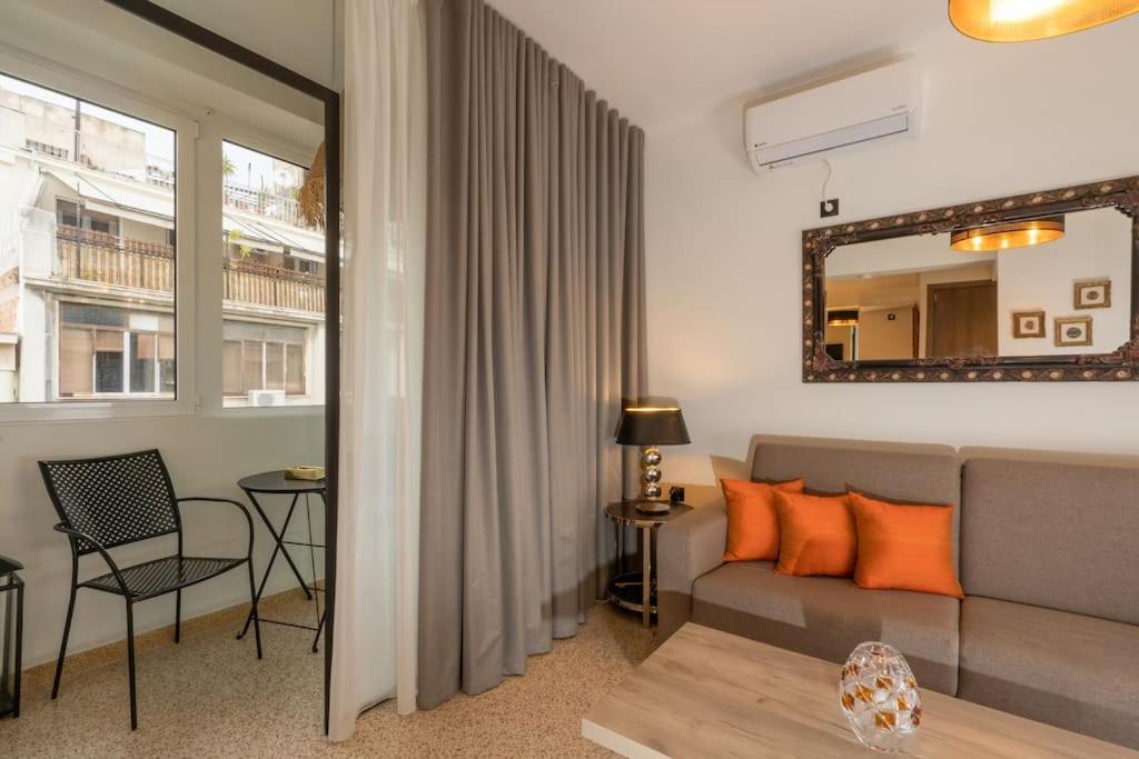 Dema Luxury Suites - Perikleous E6 أثينا المظهر الخارجي الصورة