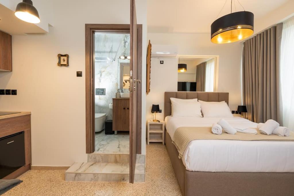 Dema Luxury Suites - Perikleous E6 أثينا المظهر الخارجي الصورة